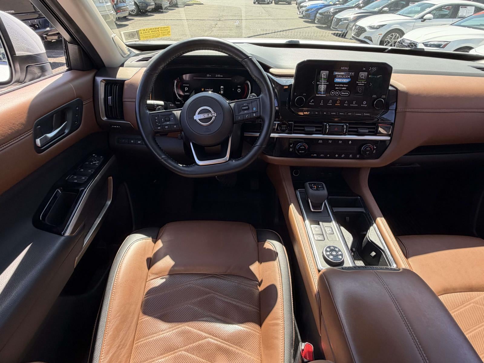 2025 Nissan Pathfinder Platinum 4WD
