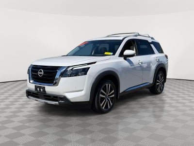 2025 Nissan Pathfinder Platinum 4WD