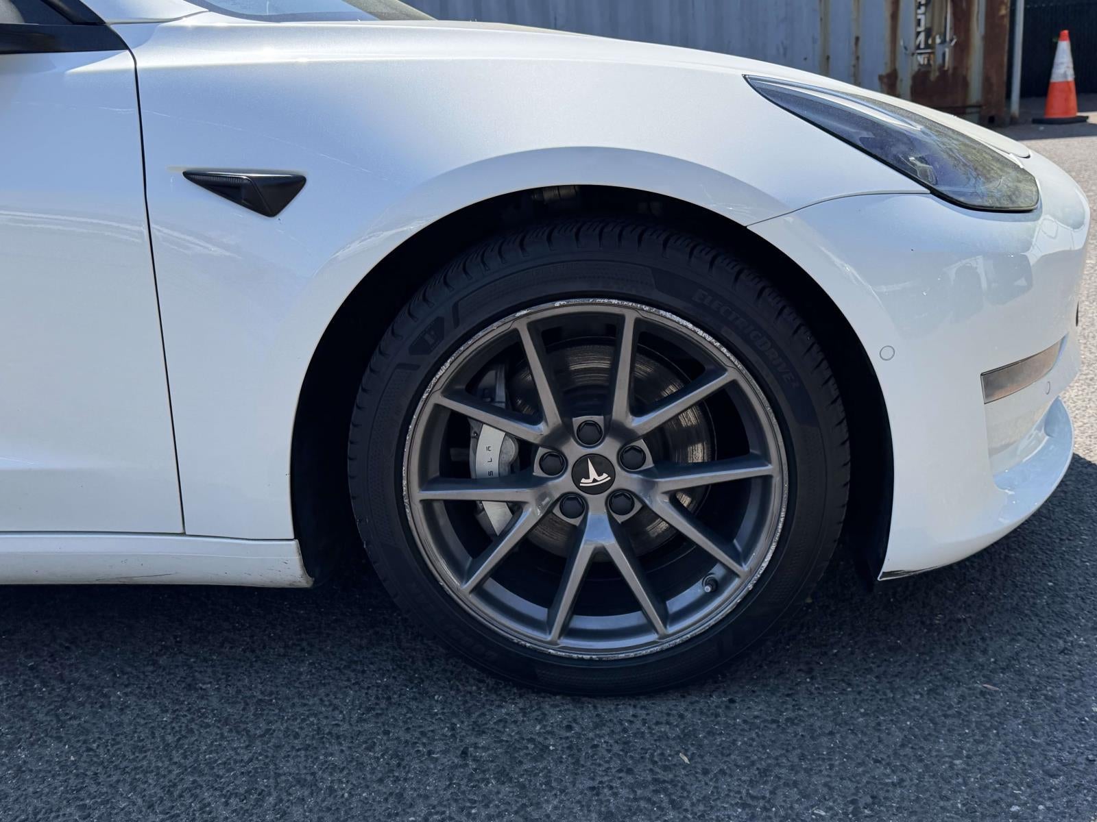 2022 Tesla Model 3 Long Range Dual Motor All-Wheel Drive