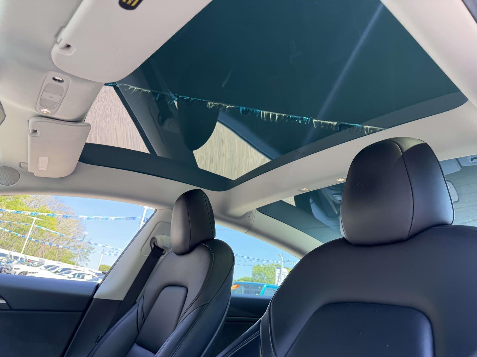 2022 Tesla Model 3 Long Range Dual Motor All-Wheel Drive