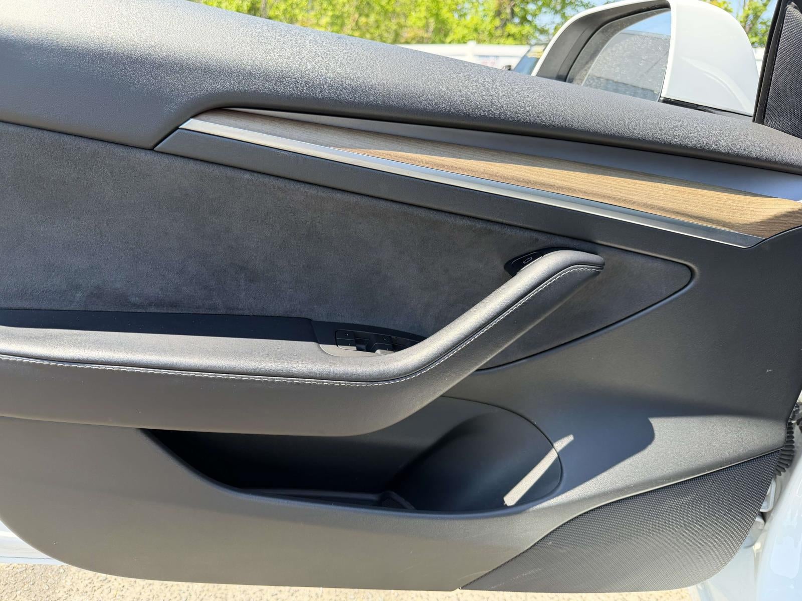 2022 Tesla Model 3 Long Range Dual Motor All-Wheel Drive