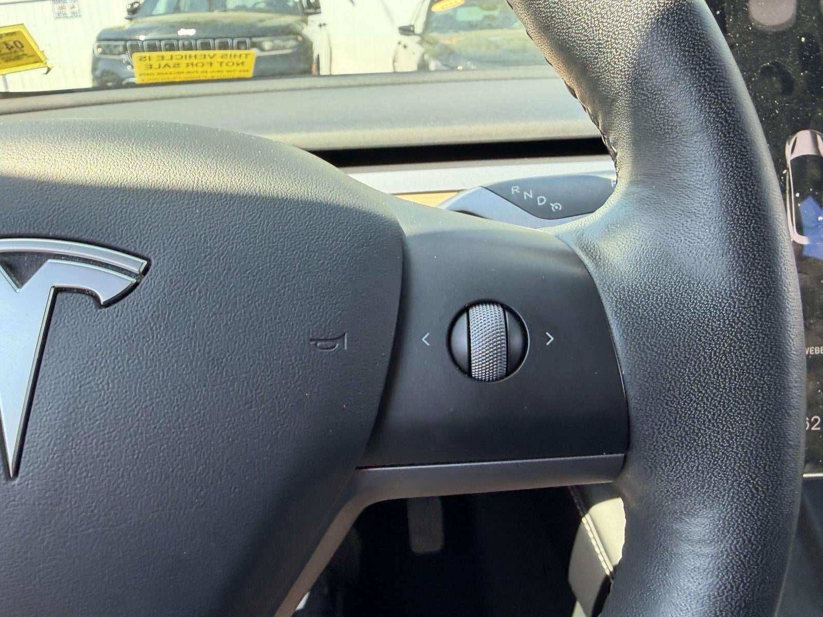 2022 Tesla Model 3 Long Range Dual Motor All-Wheel Drive