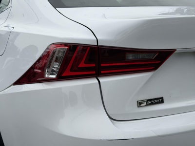 2016 Lexus IS 300 300