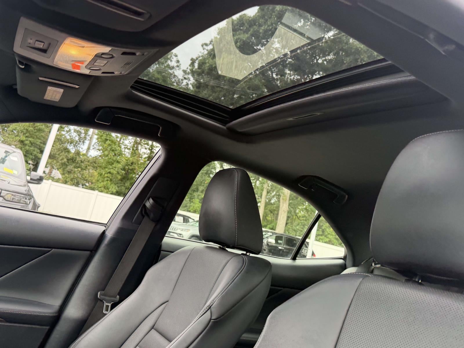 2016 Lexus IS 300 300