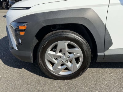 2024 Hyundai KONA SE