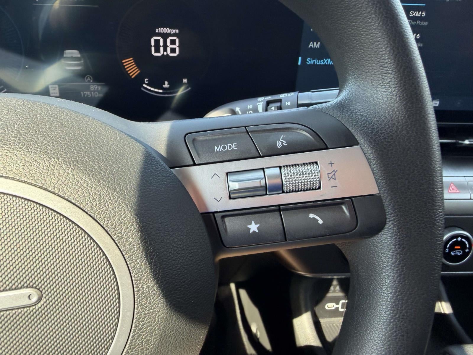2024 Hyundai KONA SE