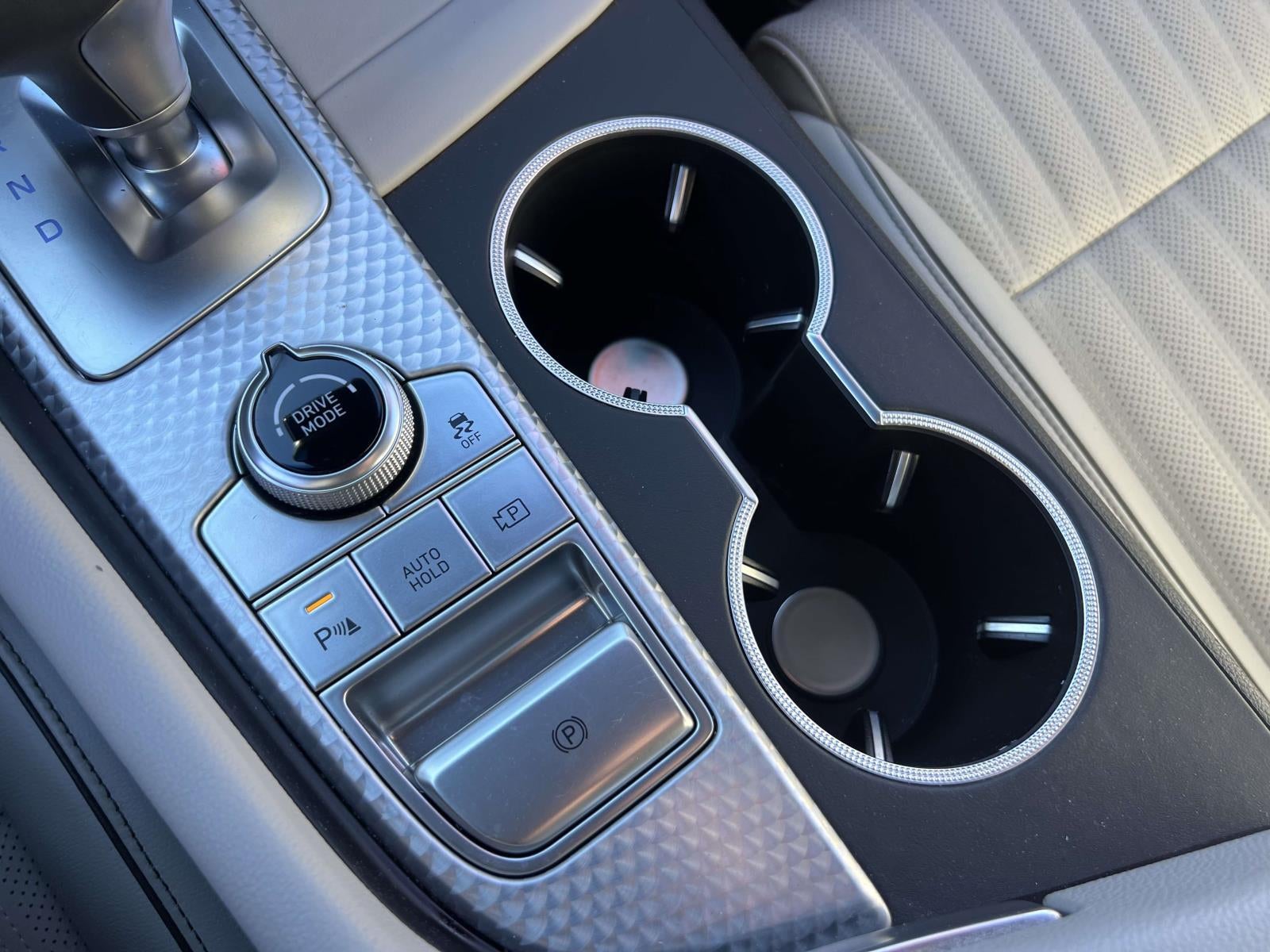 2023 Genesis G70 2.0T AWD