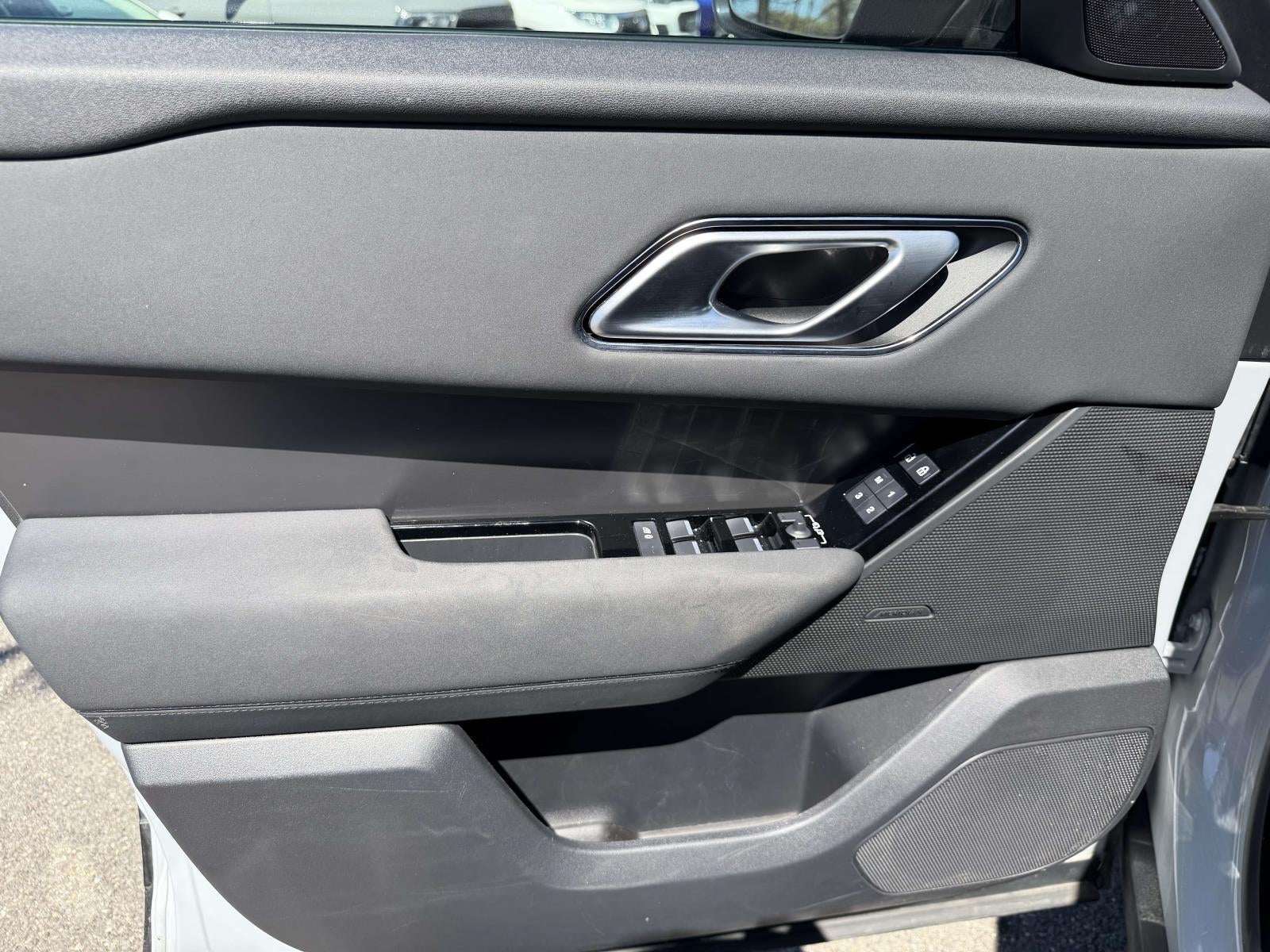 2025 Land Rover Range Rover Velar P250 Dynamic SE