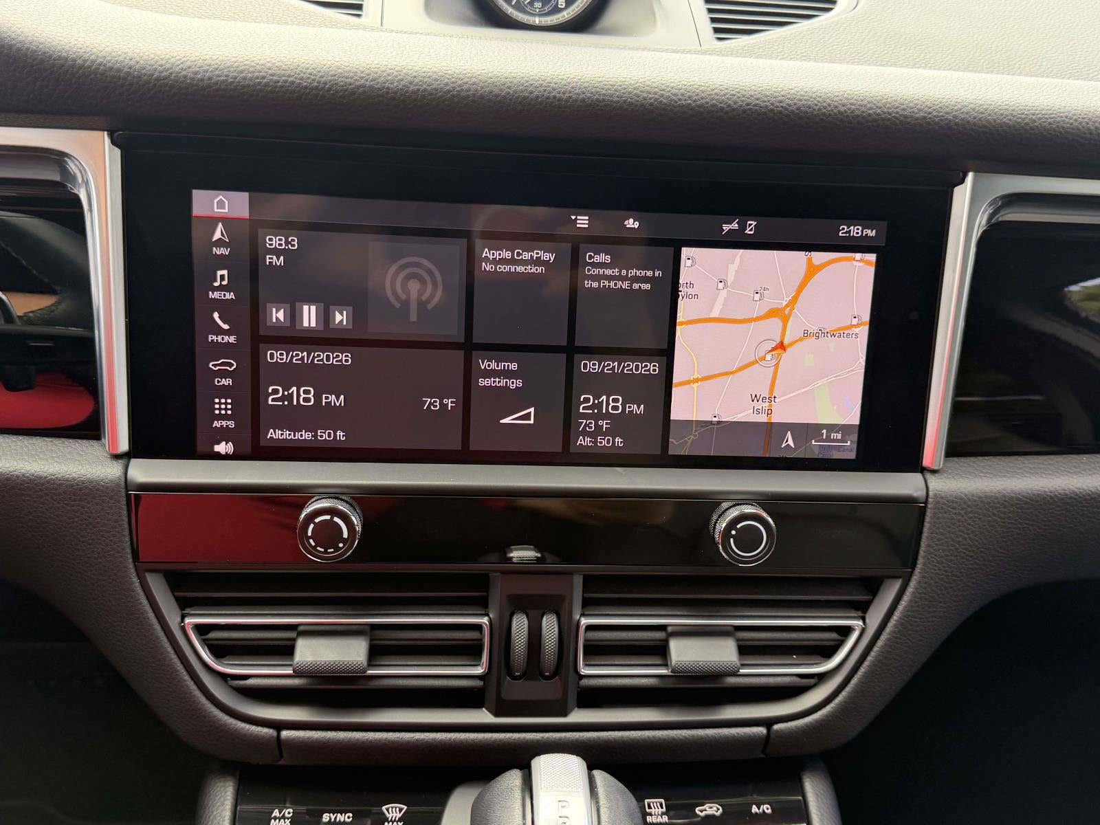 2022 Porsche Macan Base