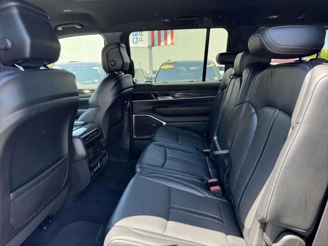 2022 Jeep Wagoneer Series II