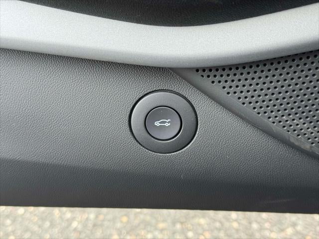 2023 Chevrolet Camaro LT1