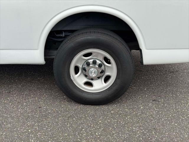 2019 Chevrolet Express Passenger 3500 LT