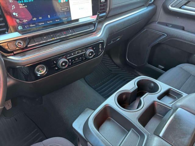 2022 Chevrolet Silverado 1500 LT (2FL)