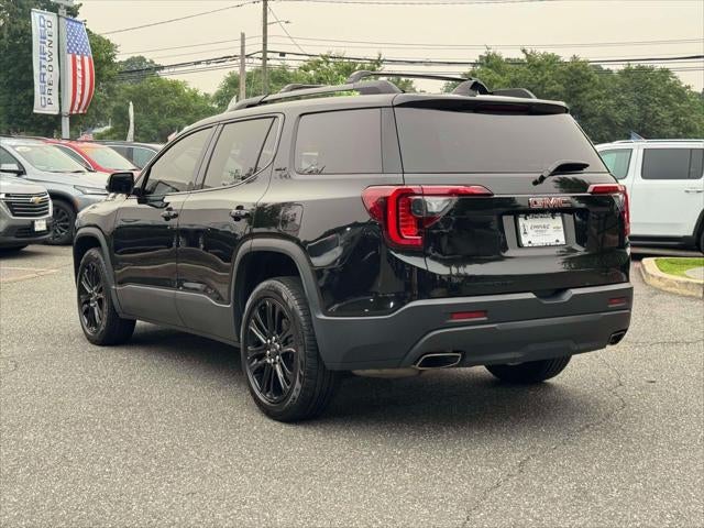 2021 GMC Acadia SLT