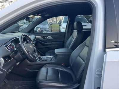2022 Chevrolet Traverse LT Leather