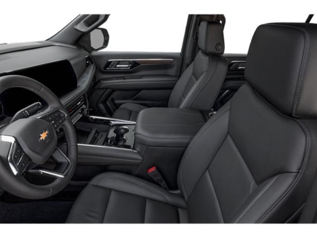 2025 Chevrolet Suburban LT