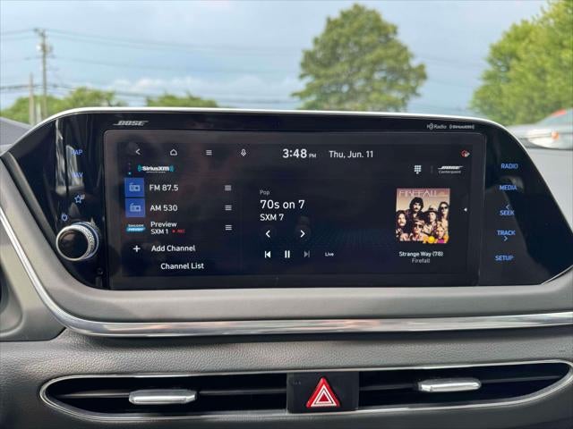 2022 Hyundai SONATA HYBRID Limited