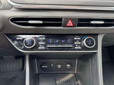 2022 Hyundai SONATA HYBRID Limited