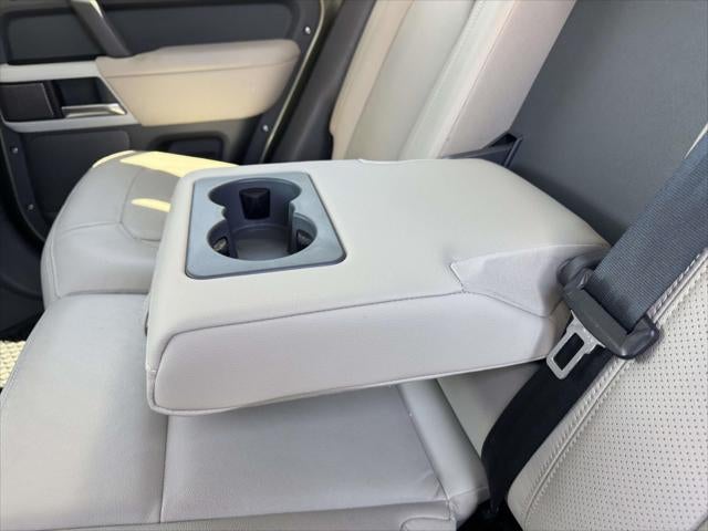 2024 Land Rover Defender S
