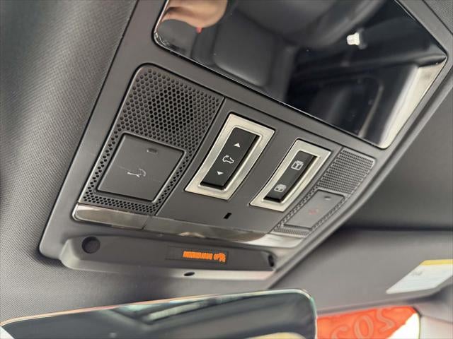 2023 Land Rover Defender S