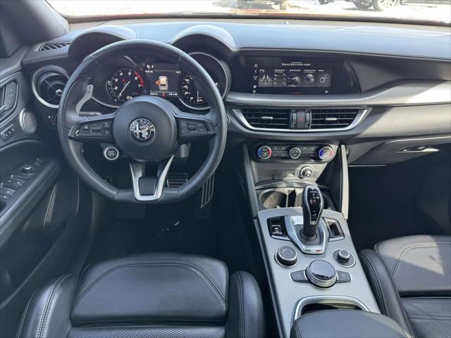 2023 Alfa Romeo Stelvio Veloce